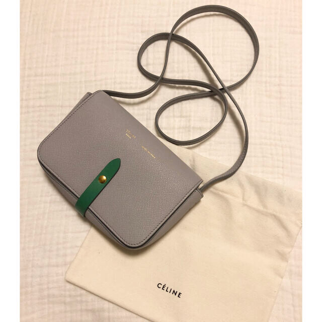 celine(セリーヌ)のにいな様専用【celine⭐︎旧ロゴ】ベルトクロスボディバッグ レディースのバッグ(ショルダーバッグ)の商品写真