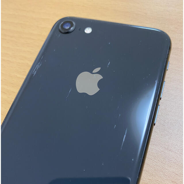 iPhone(アイフォーン)の【中古】iPhone8 256GB 黒 (SIMフリー化済)  スマホ/家電/カメラのスマートフォン/携帯電話(スマートフォン本体)の商品写真