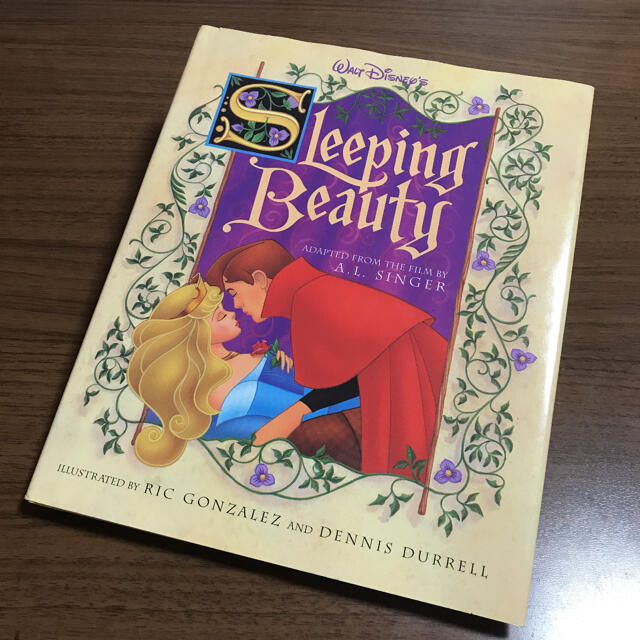 Disney 英語本 ディズニー 眠れる森の美女 Sleeping Beautyの通販 By ゆーり S Shop ディズニーならラクマ