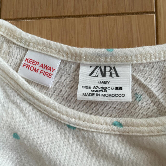 ZARA KIDS(ザラキッズ)の【専用】Zara ロンパースとワンピース キッズ/ベビー/マタニティのベビー服(~85cm)(ロンパース)の商品写真