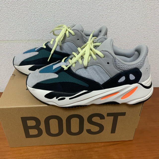 adidas(アディダス)のadidas YEEZY BOOST 700 ウェーブランナー　26cm メンズの靴/シューズ(スニーカー)の商品写真