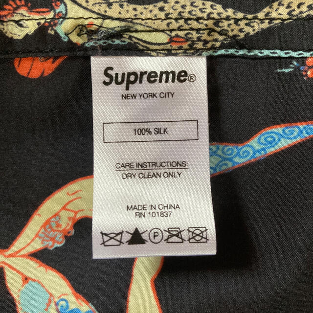 Supreme(シュプリーム)のsupreme alphabet silk shirt Mサイズ メンズのトップス(シャツ)の商品写真