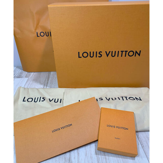 LOUIS VUITTON(ルイヴィトン)の定価9.1万/20%off☆ルイヴィトン モノグラムルクセンブルグスニーカー/6 メンズの靴/シューズ(スニーカー)の商品写真