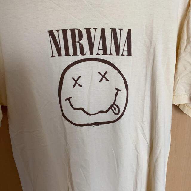 nirvana tシャツ