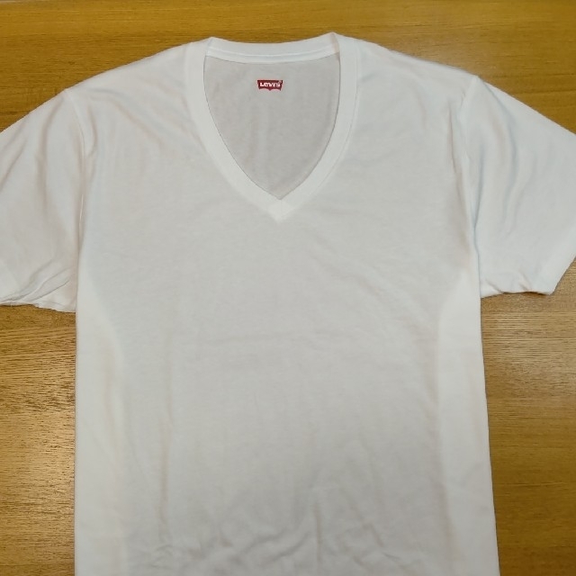 Levi's(リーバイス)のLevi's 半袖 Tシャツ Vネック スポーツウェア 部屋着 Lサイズ メンズのトップス(Tシャツ/カットソー(半袖/袖なし))の商品写真