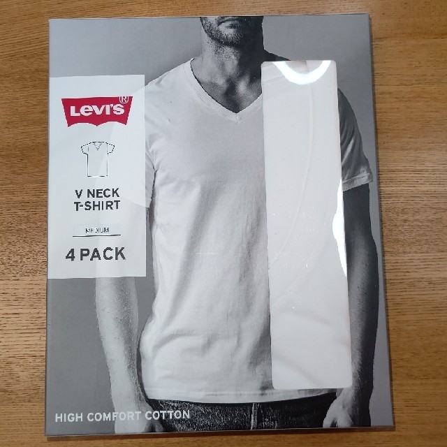 Levi's(リーバイス)のLevi's 半袖 Tシャツ Vネック スポーツウェア 部屋着 Mサイズ メンズのトップス(Tシャツ/カットソー(半袖/袖なし))の商品写真