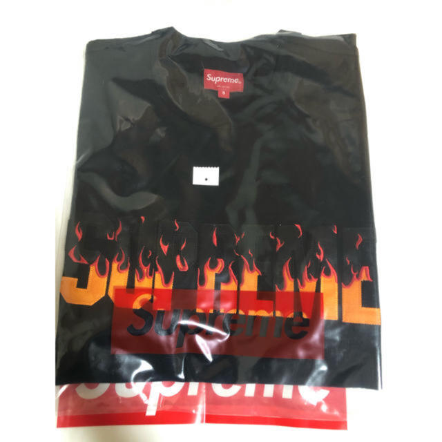 新品未使用付属品新品　定価以下　supreme tee sサイズ