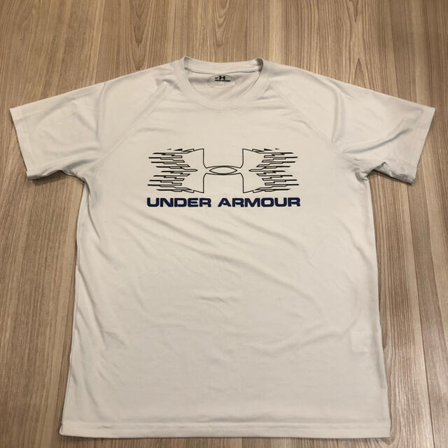 UNDER ARMOUR(アンダーアーマー)のアンダーアーマートレーニング向けTシャツ メンズのトップス(Tシャツ/カットソー(半袖/袖なし))の商品写真