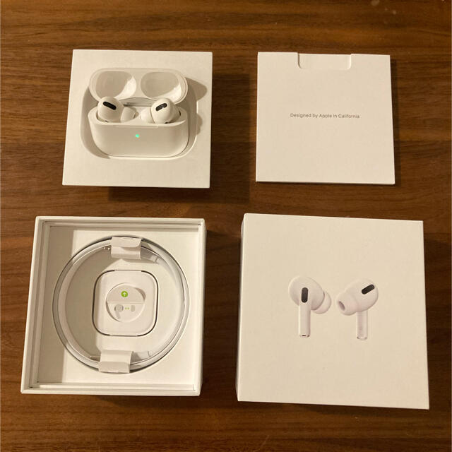 AirPods Pro 本体 美品 付属品全てあり - ストラップ/イヤホンジャック