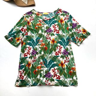 フェイラー(FEILER)の美品❤️ FEILER フェイラー トップス プルオーバー ボタニカル 花柄 L(カットソー(半袖/袖なし))