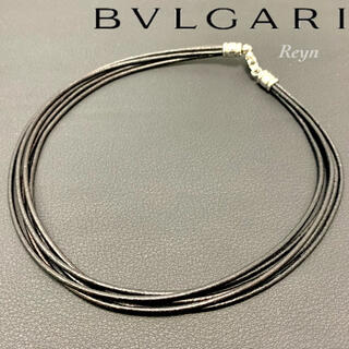 ブルガリ(BVLGARI)の[超美品] ブルガリ レザー 5連 チョーカー ネックレス 黒(ネックレス)