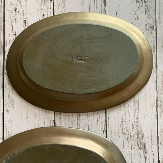 リムオーバル皿マット黒&ゴールド大皿2枚 美濃焼オシャレ陶器 メイン皿デザート皿 2