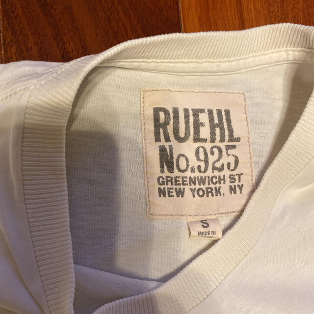 Ruehl No.925(ルールナンバー925)のRUEHL No.925 ルール Tシャツ メンズのトップス(Tシャツ/カットソー(半袖/袖なし))の商品写真