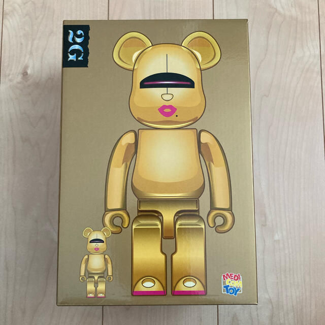 BE@RBRICK SORAYAMA × 2G GOLD 100％&400%