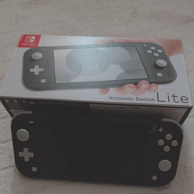 ゲームソフト/ゲーム機本体Switch LITE グレー【美品】