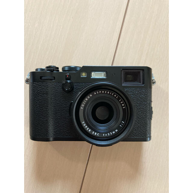 富士フイルム(フジフイルム)のFUJIFILM X100F スマホ/家電/カメラのカメラ(コンパクトデジタルカメラ)の商品写真