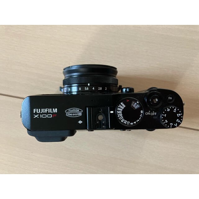 富士フイルム(フジフイルム)のFUJIFILM X100F スマホ/家電/カメラのカメラ(コンパクトデジタルカメラ)の商品写真