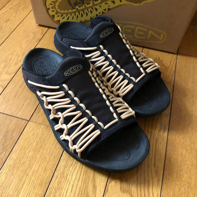 keen  ユニーク　スニーク　スライド　サンダル　メンズ靴/シューズ