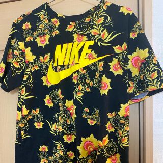 ナイキ(NIKE)のナイキ　ボタニカル　フラワー(Tシャツ/カットソー(半袖/袖なし))