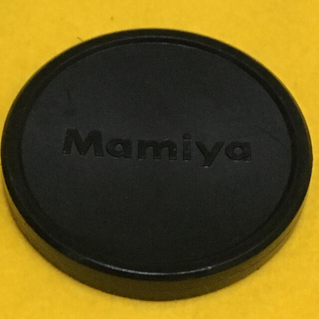 USTMamiya(マミヤ)のMAMIYA PRESS マミヤプレス Φ57mm 純正レンズキャップ スマホ/家電/カメラのカメラ(フィルムカメラ)の商品写真