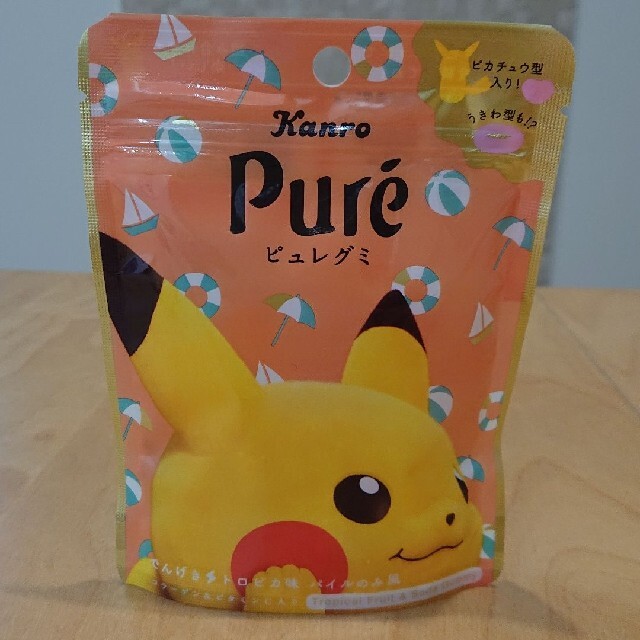 ポケモン(ポケモン)のピュレグミ&横濱家割引券3枚 食品/飲料/酒の食品(菓子/デザート)の商品写真