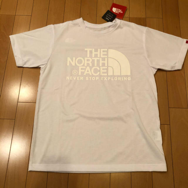 THE NORTH FACE(ザノースフェイス)の新品★ザノースフェイス  THE NORTH FACE  カラードーム　Tシャツ メンズのトップス(Tシャツ/カットソー(半袖/袖なし))の商品写真