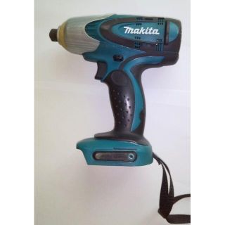 マキタ(Makita)のマキタ 14.4V インパクトドライバー TS130D（本体のみ）(その他)