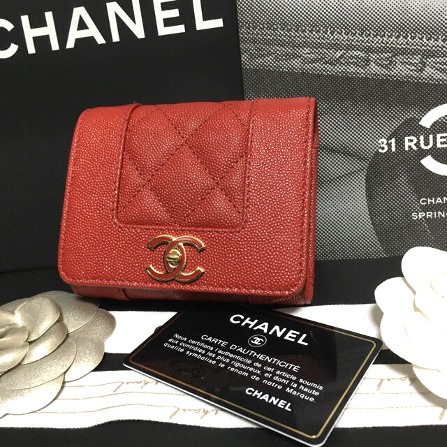 CHANEL(シャネル)の超美品♡ CHANEL シャネル マドモアゼル 三つ折り財布 正規品 レディースのファッション小物(財布)の商品写真