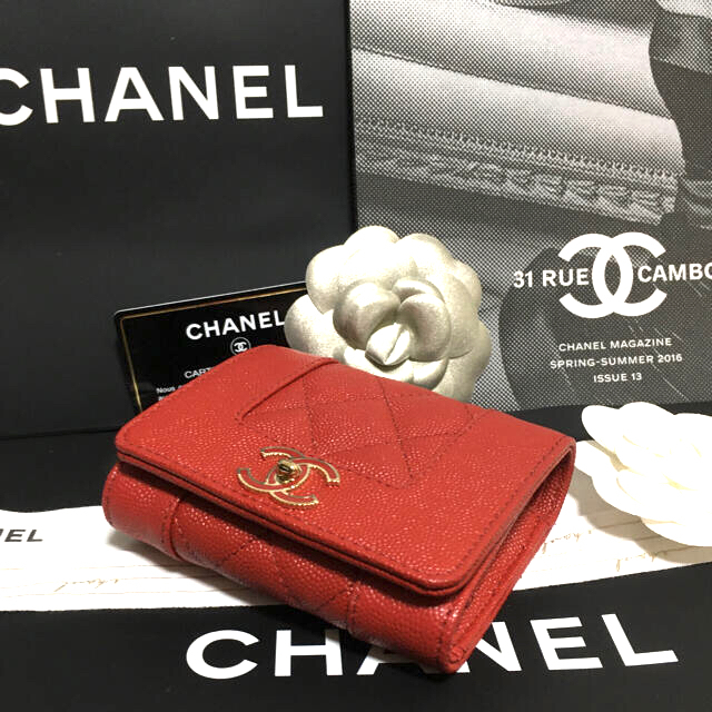 CHANEL(シャネル)の超美品♡ CHANEL シャネル マドモアゼル 三つ折り財布 正規品 レディースのファッション小物(財布)の商品写真