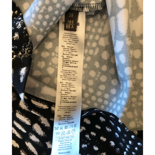 処分セール 新品 Roberto Cavalli ロベルトカヴァリ ワンピース-