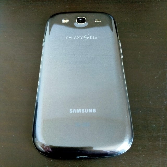 Galaxy(ギャラクシー)のGALAXY　S3α スマホ/家電/カメラのスマートフォン/携帯電話(スマートフォン本体)の商品写真