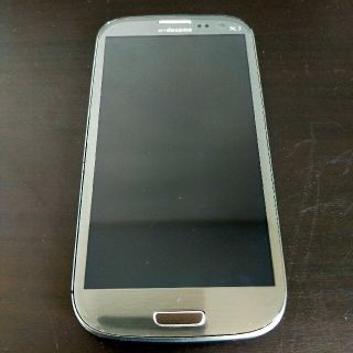 ギャラクシー(Galaxy)のGALAXY　S3α(スマートフォン本体)