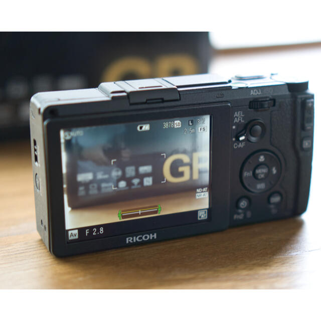 RICOH(リコー)のRICOH GR2 スマホ/家電/カメラのカメラ(コンパクトデジタルカメラ)の商品写真