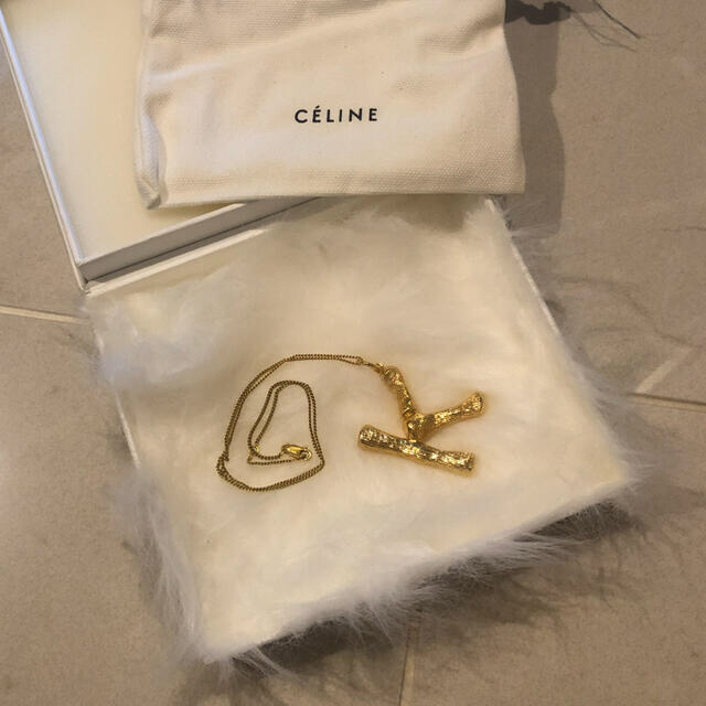 美品　伊勢丹購入　セリーヌ  celine フィービー イニシャルネックレス　Koldceline