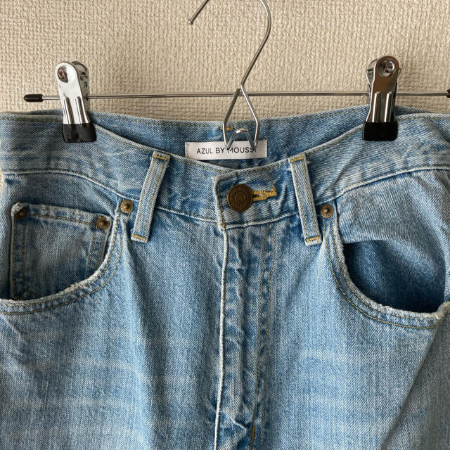 AZUL by moussy(アズールバイマウジー)のAZUL BY MOUSSY ハイウエストワイドデニム 25inch レディースのパンツ(デニム/ジーンズ)の商品写真