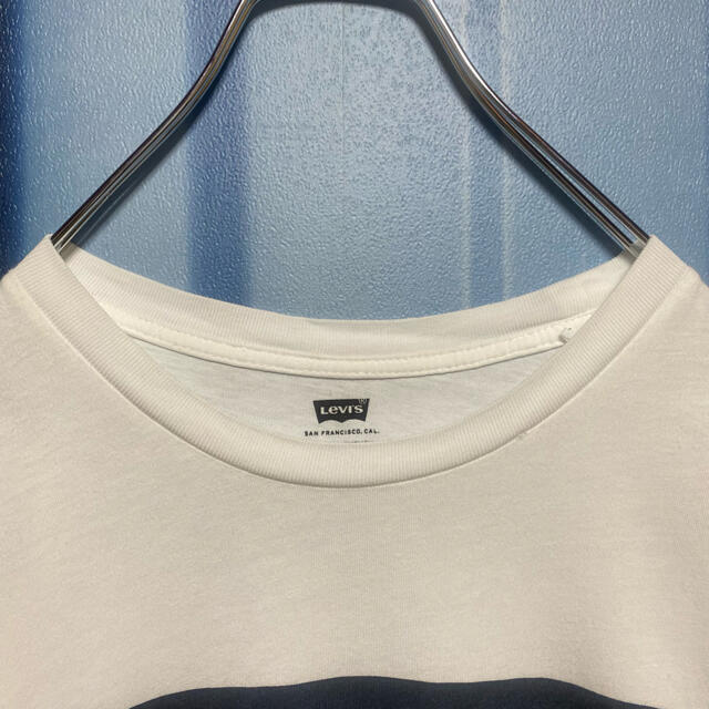 Levi's(リーバイス)のリーバイス Tシャツ デカロゴ ビッグロゴ used 古着 メンズのトップス(Tシャツ/カットソー(半袖/袖なし))の商品写真