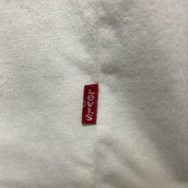 Levi's(リーバイス)のリーバイス Tシャツ デカロゴ ビッグロゴ used 古着 メンズのトップス(Tシャツ/カットソー(半袖/袖なし))の商品写真
