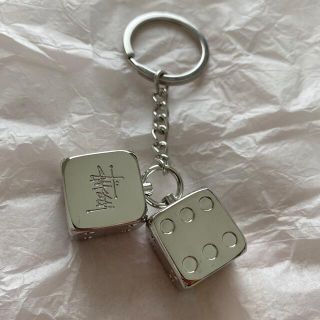 STUSSY - STUSSY Metal Dice Keychainの通販 by ひろじょん's shop ...