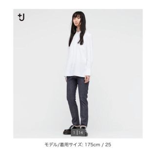 ユニクロ(UNIQLO)のユニクロ　＋J uniqlo セルビッジストレートジーンズ　23(デニム/ジーンズ)