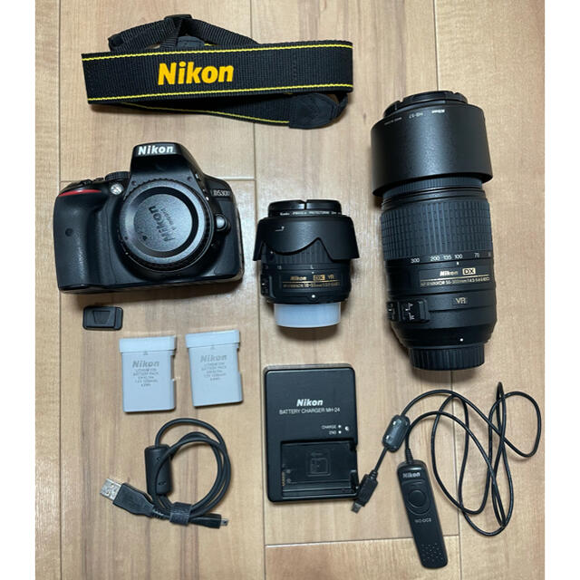 Nikon - Nikon D5300 ダブルズームキット フィルター各種の+urbandrive