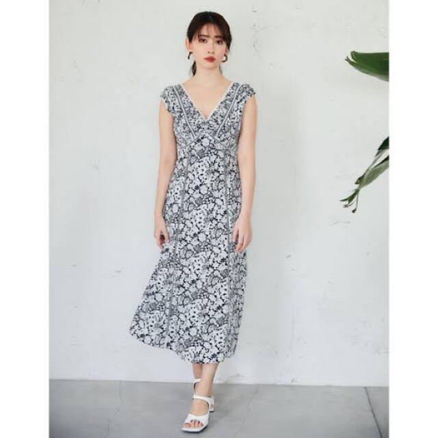 herlipto♡ Lace Trimmed Floral Dress navy-