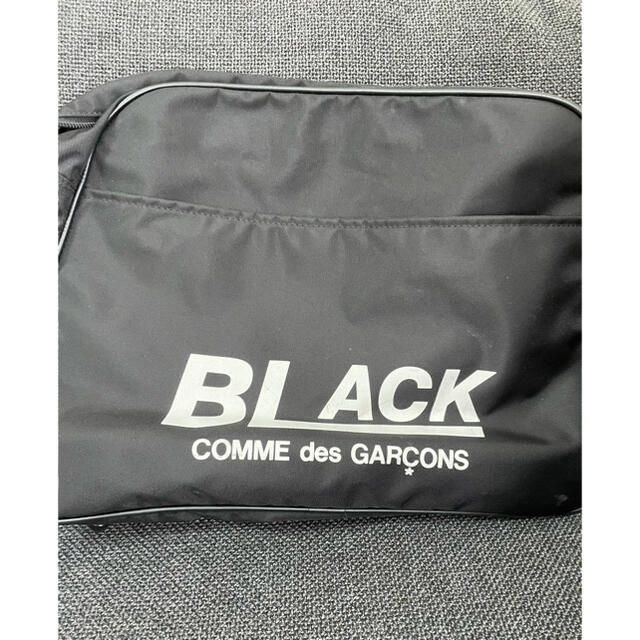 BLACK COMME des GARCONS(ブラックコムデギャルソン)の BLACK COMME des GARCONS ショルダーバック メンズのバッグ(ショルダーバッグ)の商品写真