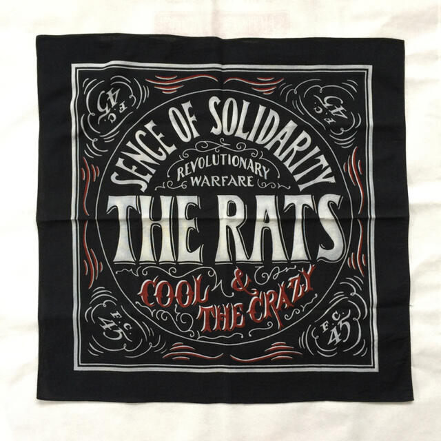 RATS(ラッツ)のRats ラッツ バンダナ NUTS ART WORKS デザイン 黒 メンズのファッション小物(ハンカチ/ポケットチーフ)の商品写真