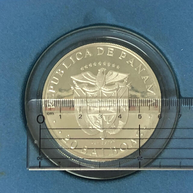パナマ　２０バルボア銀貨