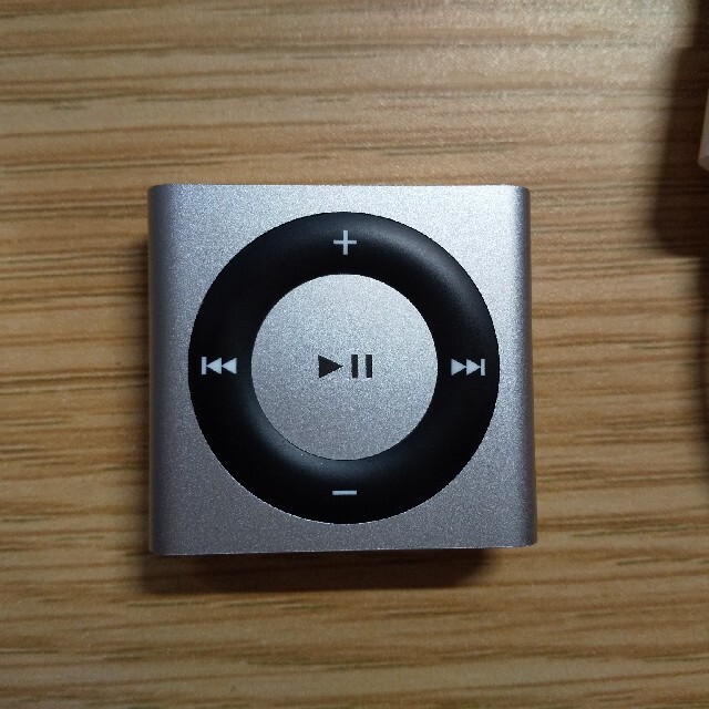 iPod(アイポッド)のApple iPod shuffle 第4世代 2GB  A1373  スマホ/家電/カメラのオーディオ機器(ポータブルプレーヤー)の商品写真