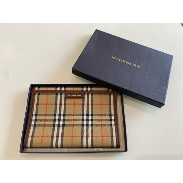 BURBERRY(バーバリー)の【美品】バーバリー ノバチェック＊文庫本 ブックカバー ユニセックス ハンドメイドの文具/ステーショナリー(ブックカバー)の商品写真