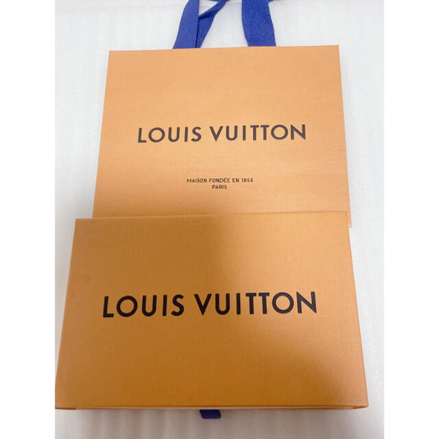 LOUIS VUITTON - Louis Vuitton スカーフ バンドー リバーシブル 黒×白 ...
