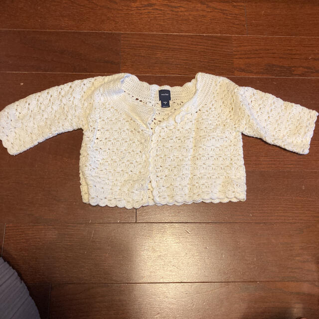 babyGAP(ベビーギャップ)のカーディガン　90c キッズ/ベビー/マタニティのキッズ服女の子用(90cm~)(カーディガン)の商品写真