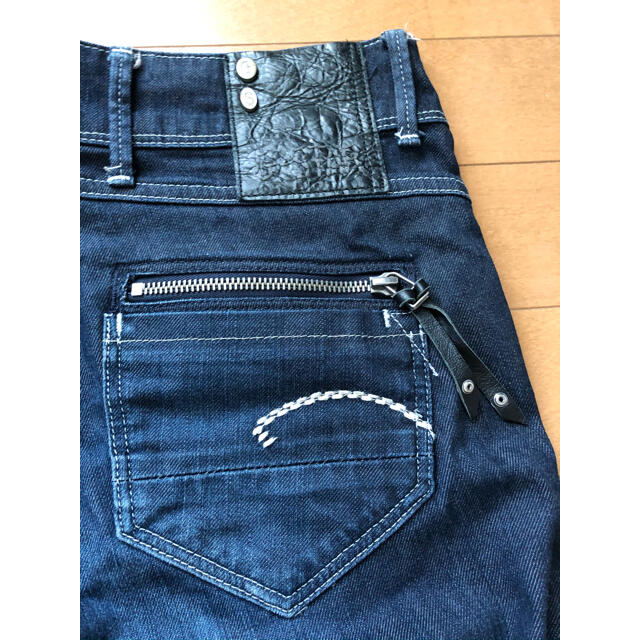 G-STAR RAW(ジースター)のG-STAR/RAW/デニム/ジースターロウ/ジースターロゥ 27 レディースのパンツ(デニム/ジーンズ)の商品写真