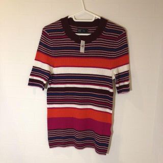 ギャップ(GAP)の【新品】GAP  レディース　ニットセーターM(ニット/セーター)